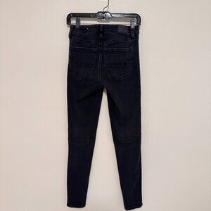 American Eagle High Waisted Skinny Jeans, Black, Size 4